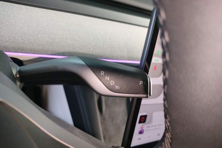 Used Tesla Model Y 2024 Rear-Wheel-Drive Version