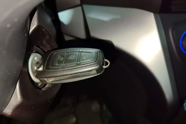 Used Ford Kuga 2018 EcoBoost 180 Two-Wheel-Drive Platinum Edition