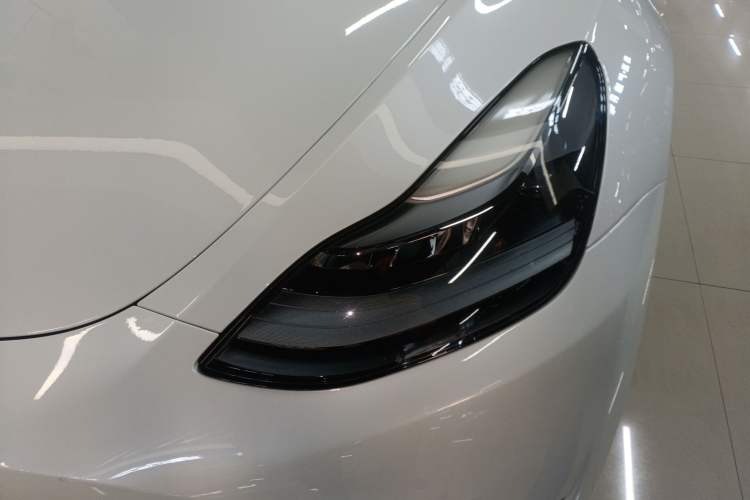 Used Tesla Model Y 2022 Rear-Wheel-Drive Version