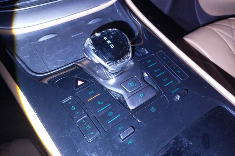 Used Denza D9 2024 DM-i 980 Four-Wheel Drive Prestige Model