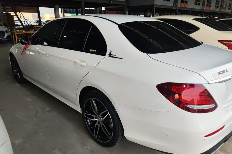 Used Mercedes-Benz E-Class 2017 E 200 Sport 4MATIC
