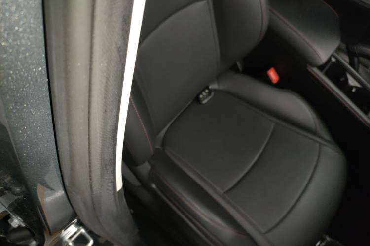 Used Roewe i5 2023 1.5L Manual Excellence Edition