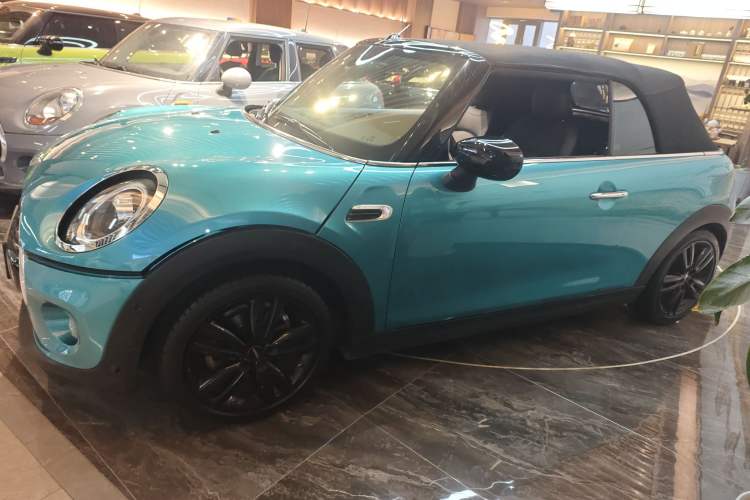 Used  MINI 2021 1.5T COOPER CABRIO Classic Edition
