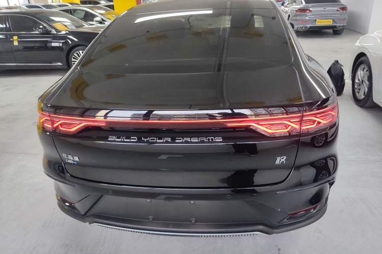 Used BYD Han 2023 DM-i Champion Edition 121KM Prestige Model
