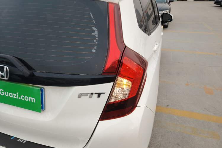 Used Honda Fit 2018 1.5L CVT Comfort Version
