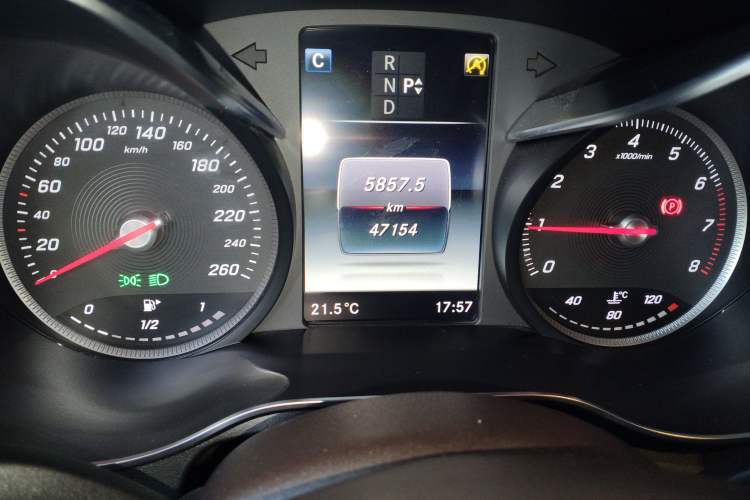 Used Mercedes-Benz GLC 2019 GLC 260 L 4MATIC Luxury Model