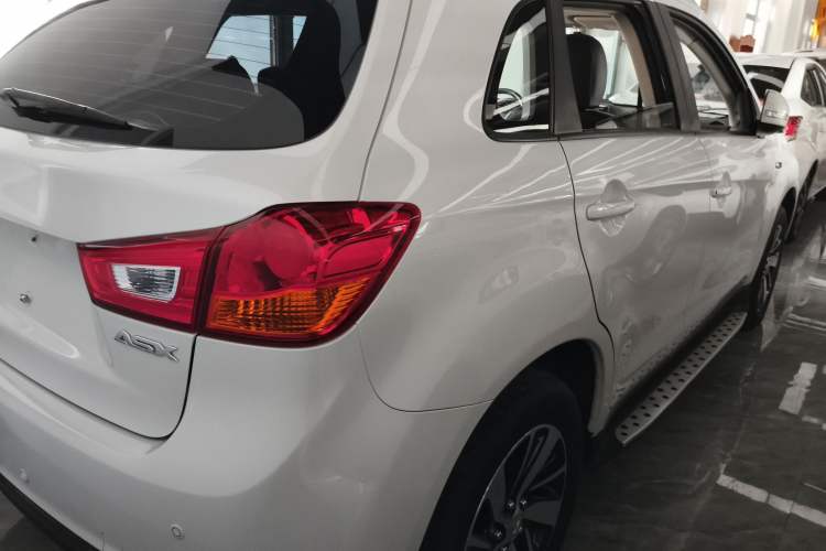 Used Mitsubishi ASX 2018 2.0L CVT Two-Wheel Drive Deluxe Edition
