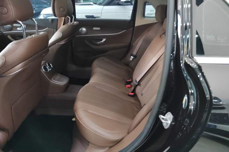 Used Mercedes-Benz E-Class 2023 Updated E 300 L Fashion Edition