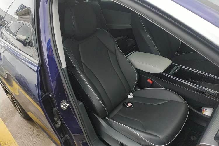 Used Volkswagen ID.6 X 2022 ZhiXiang Pure Long-Range Edition
