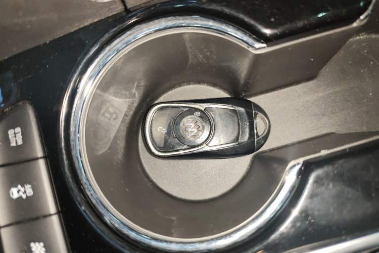 Used Buick Encore GX 2020 20T CVT Two-Wheel Drive Flagship Version
