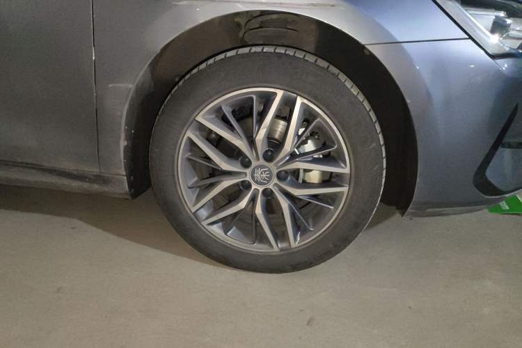 Used BYD Qin PLUS 2024 Honor Edition EV 420KM Leading Model
