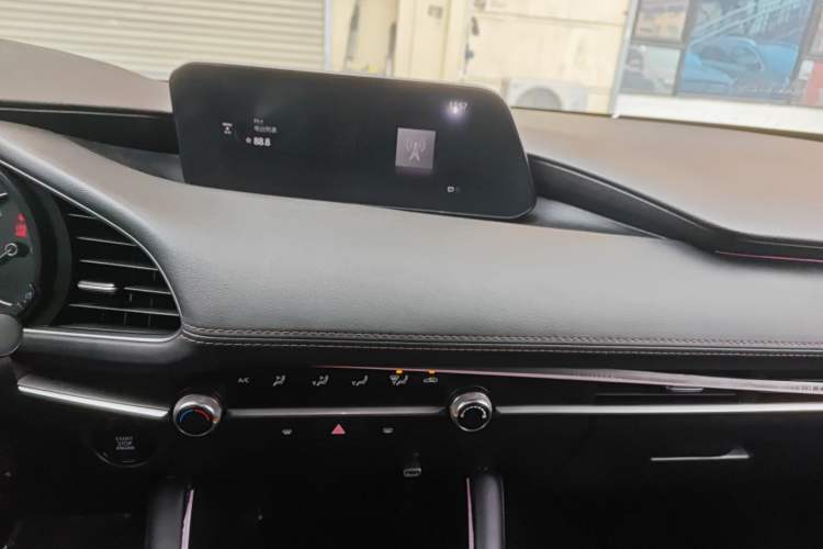 Used Mazda Mazda 3 Axela 2020 1.5L Automatic ZhiMei Edition
