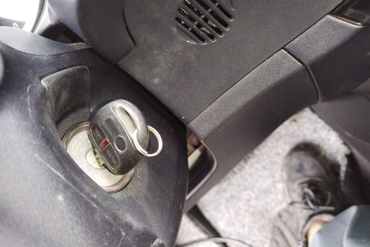 Used Mitsubishi Lancer EX 2016 1.8L CVT Black-and-White Retro Edition