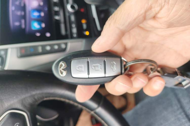 Used Infiniti Q50L 2015 2.0T Sport Edition