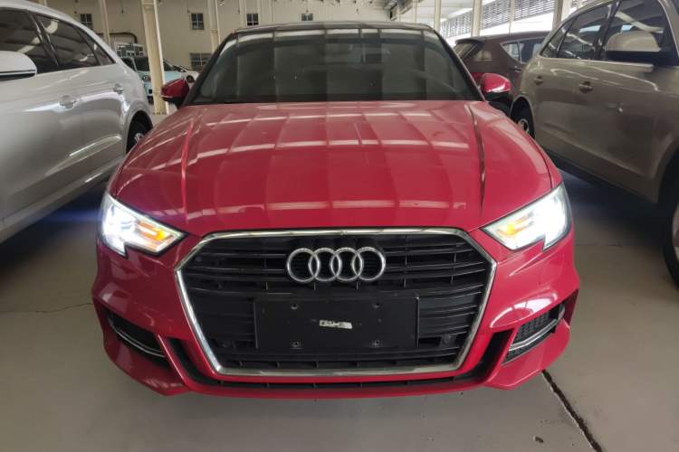 Used Audi A3 2018 30th Anniversary Edition Limousine 35 TFSI Fashion Model
