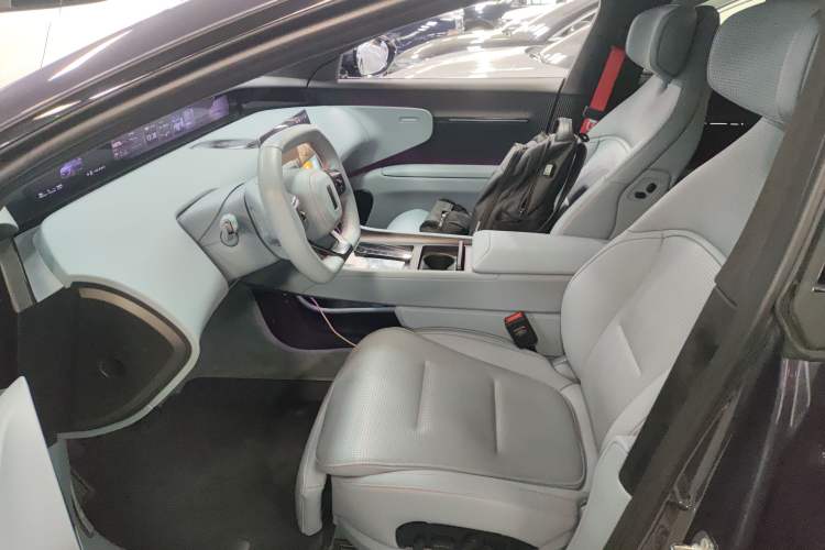 Used  12 2023 650 Three-Laser Four-Wheel Drive Performance Edition