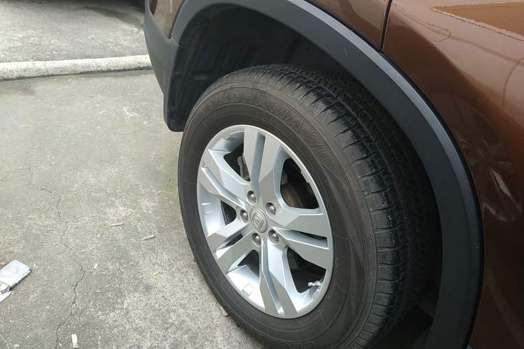 Used Changan CS75 2017 Shangkui Edition 1.5T Manual Fengxiang Model
