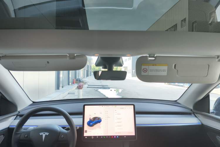 Used Tesla Model Y 2023 Rear-Wheel-Drive Version
