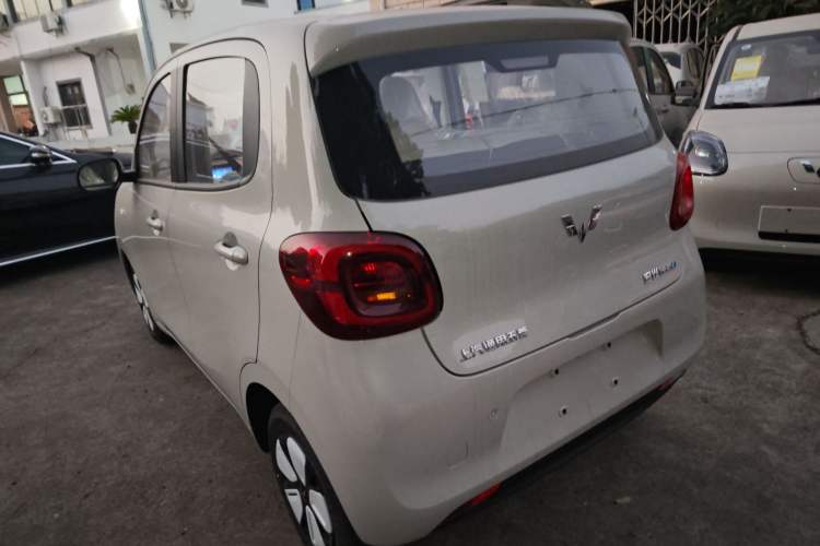 Used Wuling Hongguang MINIEV 2025 Four-Door Version Advanced Edition
