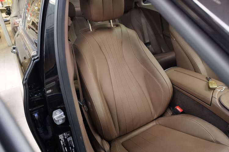 Used Mercedes-Benz E-Class 2023 E 300 L Stylish Model
