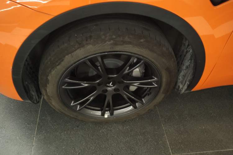 Used Tesla Model Y 2023 Rear-Wheel-Drive Version
