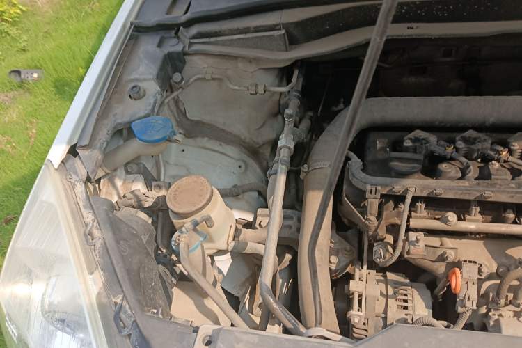 Used Haval H6 2015 Upgraded Model 1.5T Manual Two-Wheel Drive Elite Version
