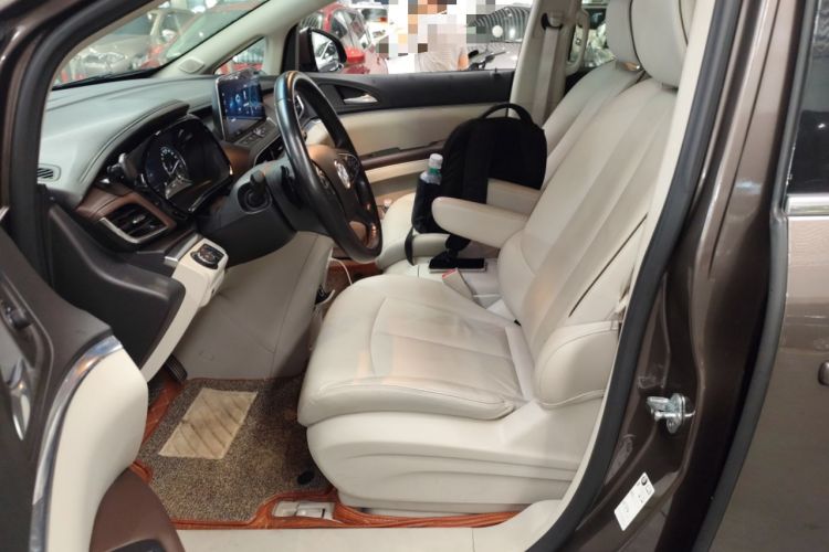 Used Buick GL8 2021 Land Cruiser Executive Class 652T Luxury Model
