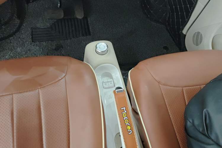 Used Wuling Hongguang MINIEV 2024 3rd Generation 215km Advanced Version