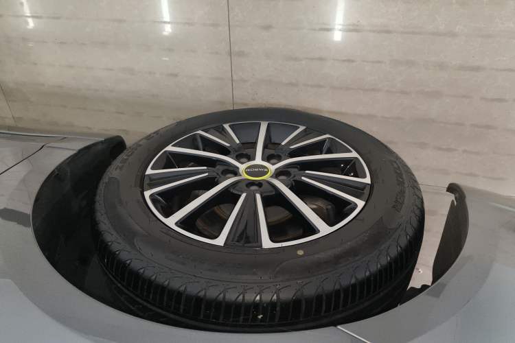 Used Roewe i5 2021 1.5L CVT Platinum Edition
