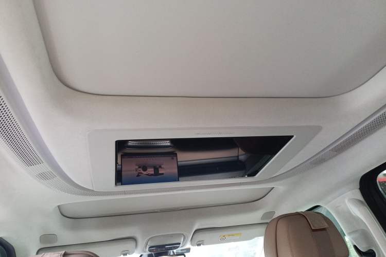 Used XPeng X9 2024 702 Ultra-Long Range Pro