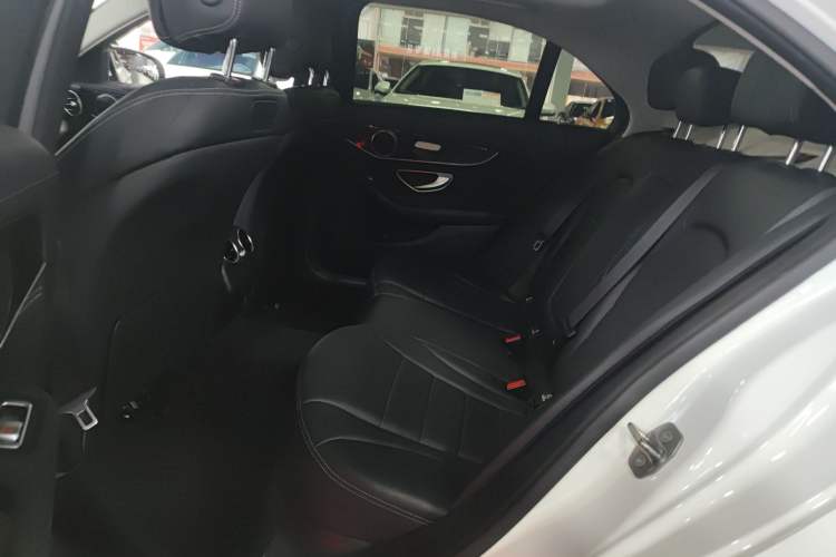 Used Mercedes-Benz C-Class 2017 Facelift C 200 L Sport Edition
