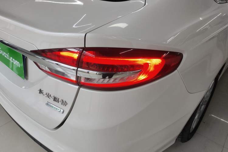 Used Ford Mondeo 2017 EcoBoost 200 Stylish Model
