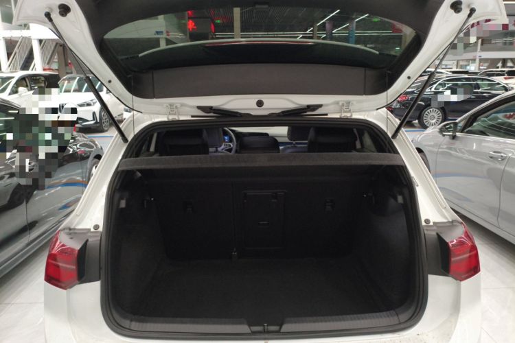 Used Volkswagen Golf 2023 280TSI DSG R-Line Lite
