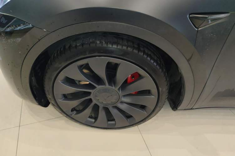 Used Tesla Model Y 2022 Performance High-Performance All-Wheel-Drive Version
