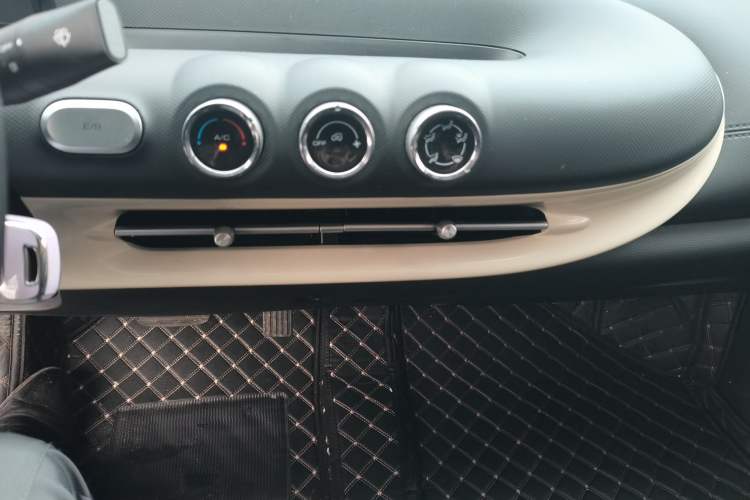 Used Wuling Bingo 2024 203km Light Edition
