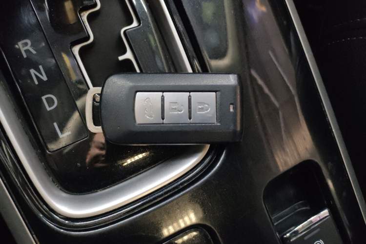 Used Mitsubishi Outlander 2016 2.4L 4x4 Elite Edition 5 Seats