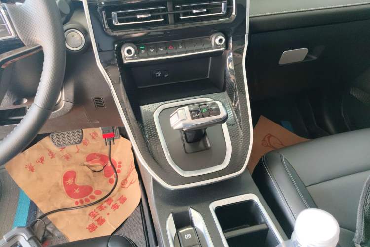 Used Haval M6 2021 PLUS 1.5T DCT Luxury Smart Connectivity Model