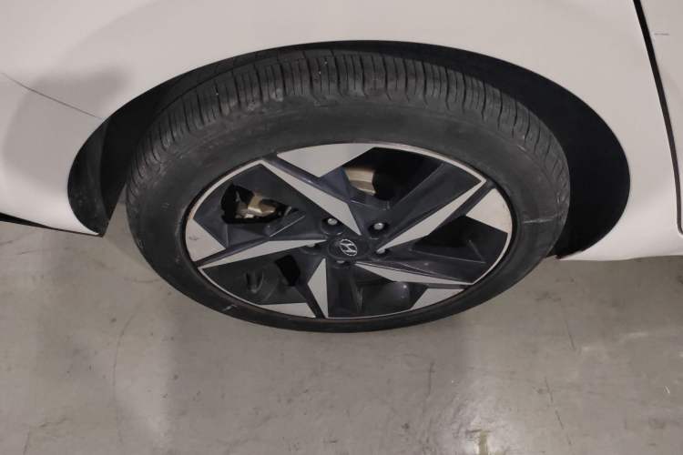 Used Hyundai Elantra 2021 1.5L CVT GLX Elite Edition
