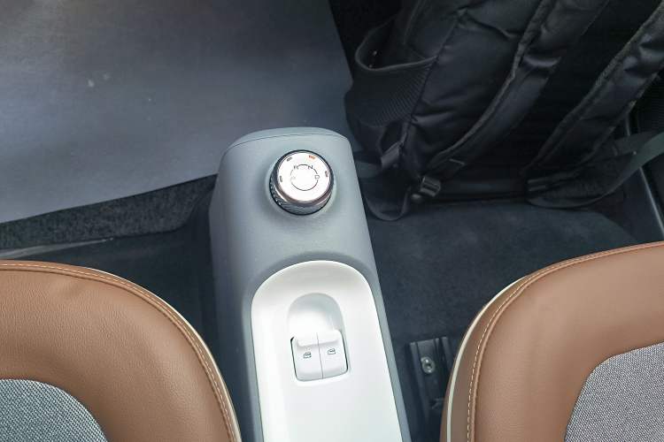 Used Wuling Hongguang MINIEV 2022 GAMEBOY 200km Gaming Edition with Lithium Iron Phosphate
