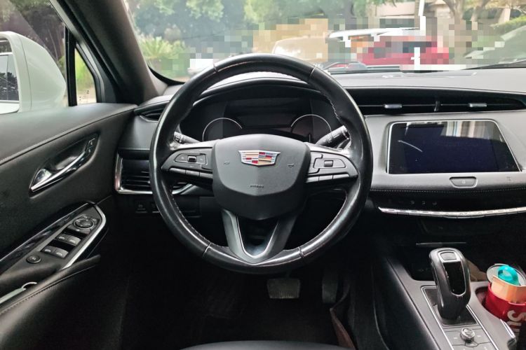 Used Cadillac XT4 2018 28T Two-Wheel Drive Tech Version
