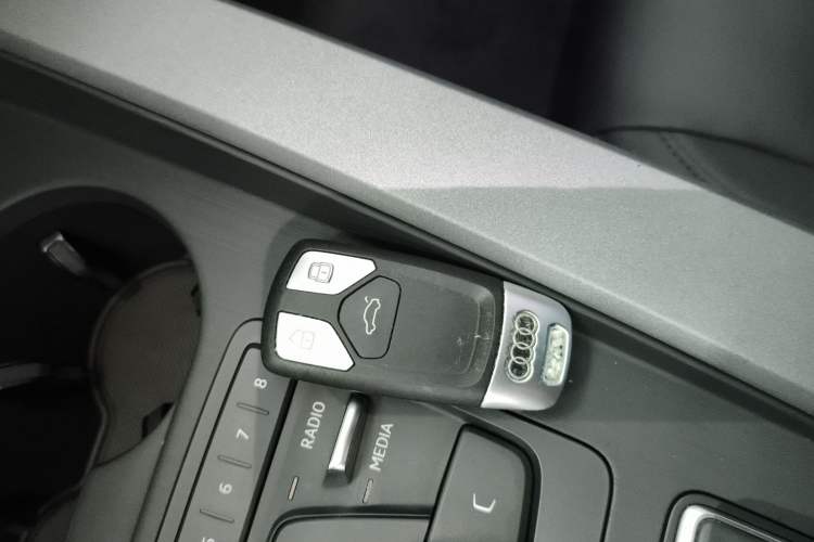 Used Audi A4L 2018 30th Anniversary Edition 40 TFSI Trendy Model