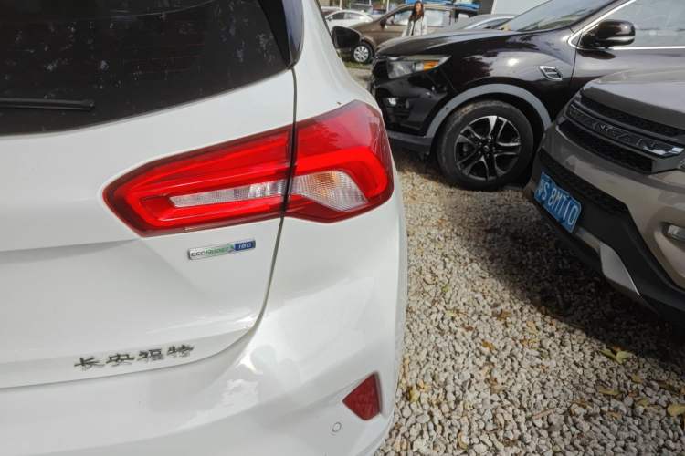 Used Ford Focus 2020 Hatchback EcoBoost 180 Automatic ST Line
