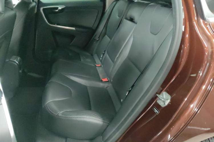 Used Volvo XC60 2016 T5 Smart Upgrade Model