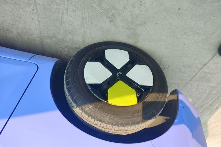 Used Wuling Hongguang MINIEV 2021 Macaron Fashion Edition Lithium-Ion Battery
