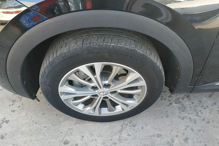 Used Buick Envision 2021 Encore Plus 652T Five-Seat Luxury Model