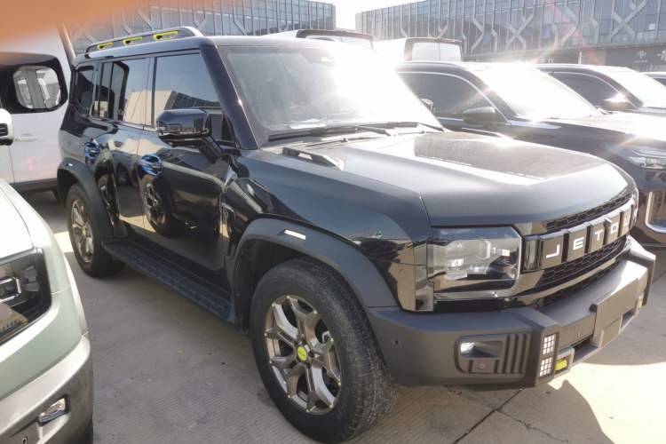 Used JETOUR Traveler 2023 2.0T All-Wheel Drive Conquer PRO
