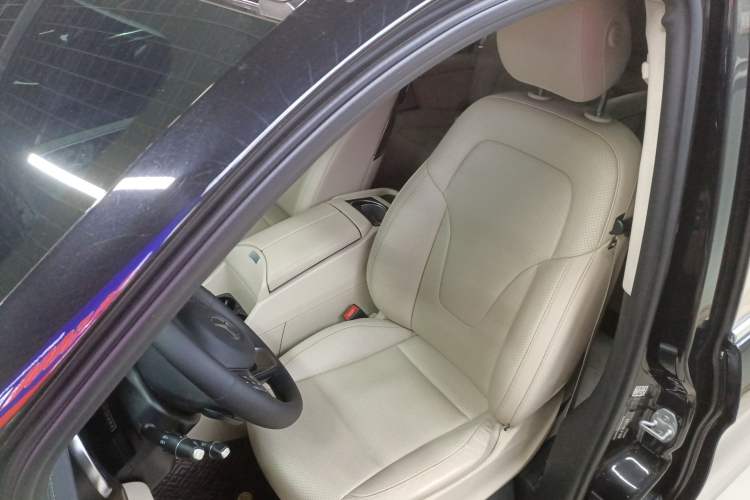 Used Mercedes-Benz V-Class 2020 V 260 L Long-wheelbase Luxury Edition
