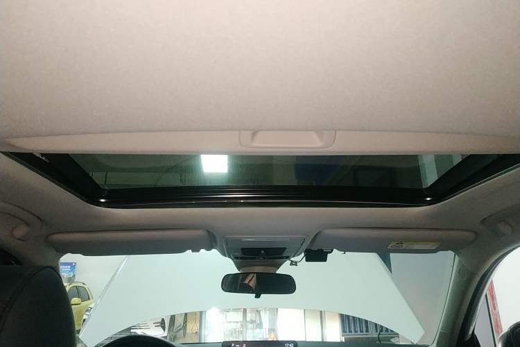 Used Honda Civic 2022 240TURBO CVT Dynamic Edition
