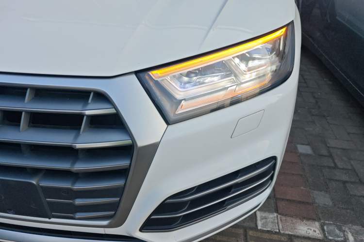 Used Audi Q5L 2020 Updated 40 TFSI Prestige Fashion Edition
