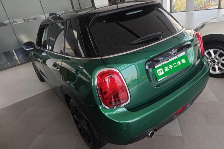 Used MINI MINI 2021 1.5T COOPER Artist Five-Door Edition
